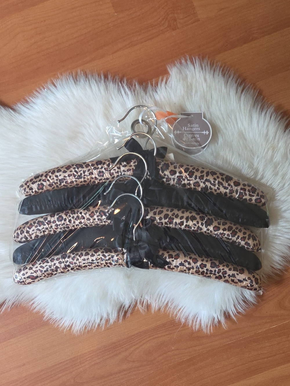 NEW Sta Elements Leopard Satin Hangers in Black and Brown set of 4